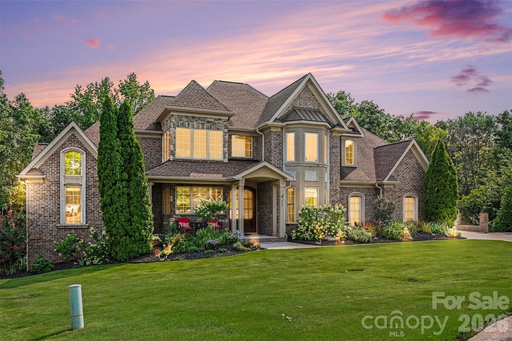 470 Swift Creek Cove, Lake Wylie, SC 29710