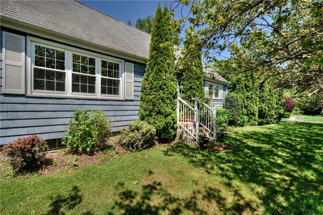 343 Turner Road, Middletown, RI 02842