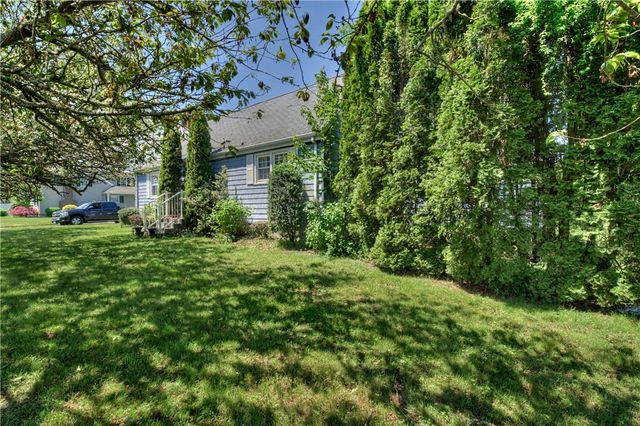343 Turner Road, Middletown, RI 02842