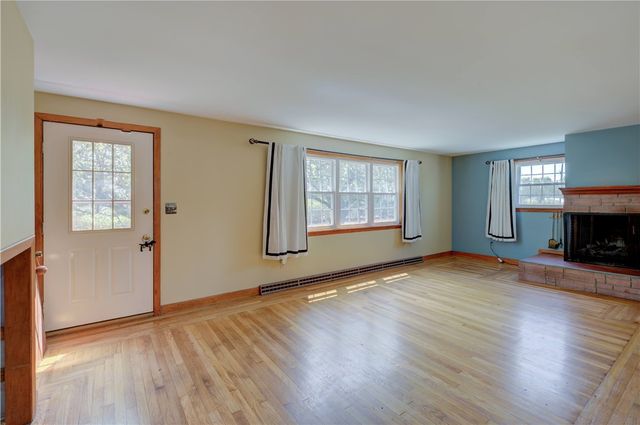 343 Turner Road, Middletown, RI 02842