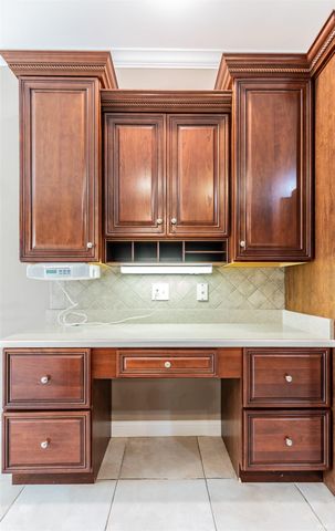 4501 Windham Drive, Evansville, IN 47725