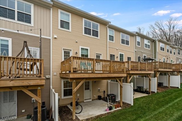 14 Kelly Ln, Wharton Boro, NJ 07885