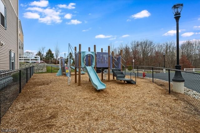 14 Kelly Ln, Wharton Boro, NJ 07885