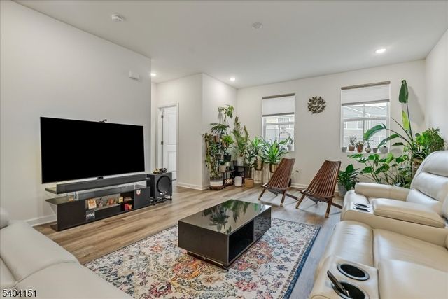 14 Kelly Ln, Wharton Boro, NJ 07885