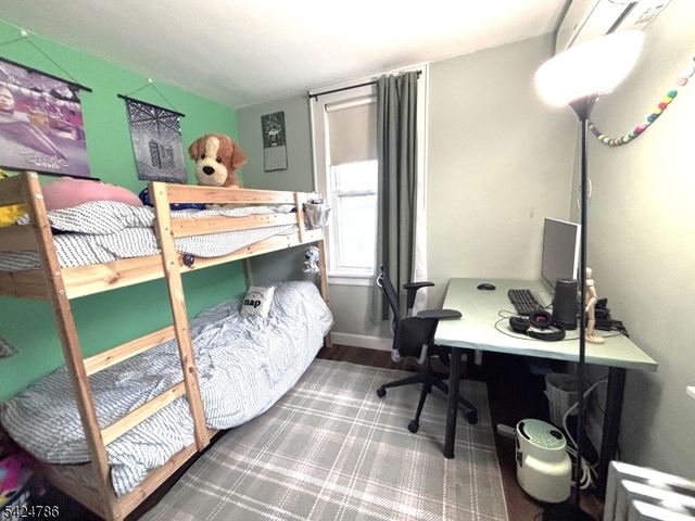 37 Beach St, Rockaway Boro, NJ 07866