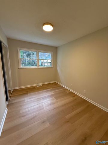 1002 Parcus Road, Huntsville, AL 35803