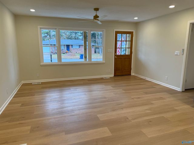 1002 Parcus Road, Huntsville, AL 35803