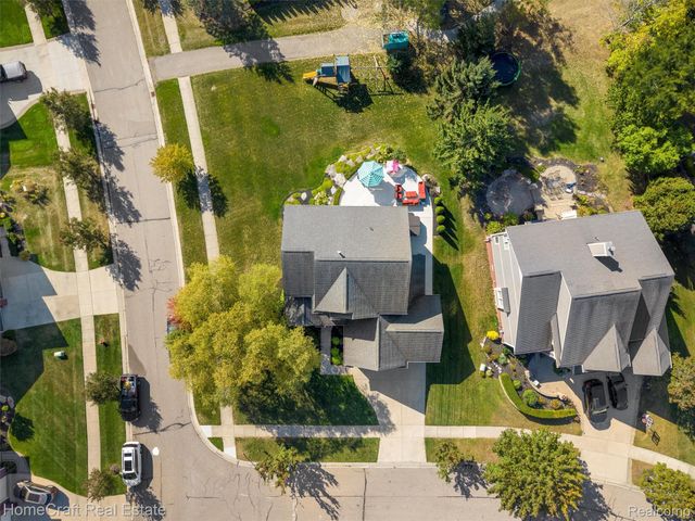 6031 BALMORAL Way, Commerce Charter Township, MI 48382