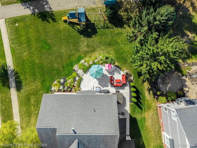 6031 BALMORAL Way, Commerce Charter Township, MI 48382