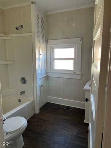 319 S Tompkins Street, Shelbyville, IN 46176