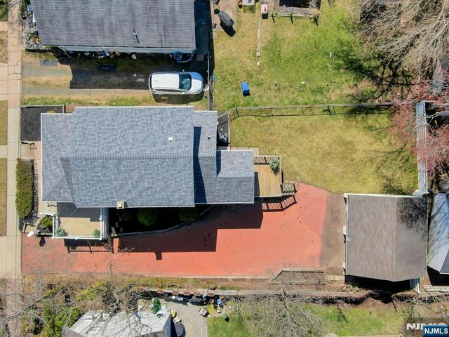 40 3rd Avenue, Westwood, NJ 07675