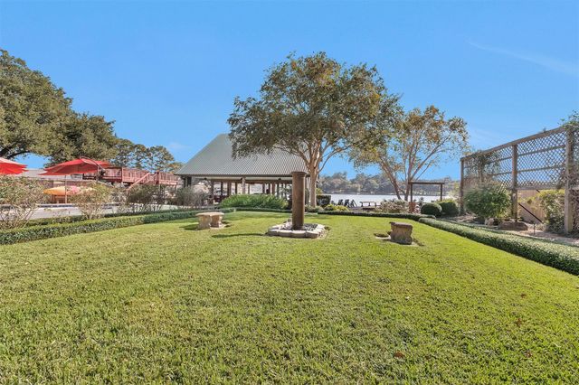 13117 Point Drive, Willis, TX 77318