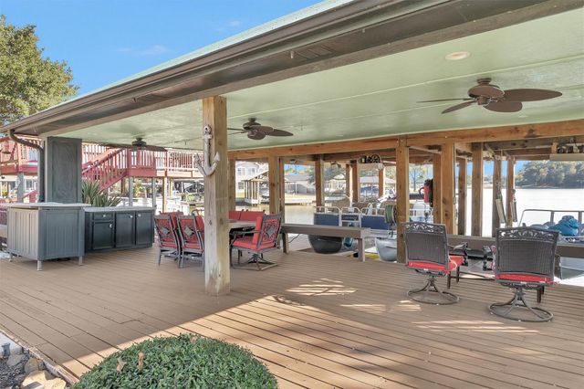 13117 Point Drive, Willis, TX 77318