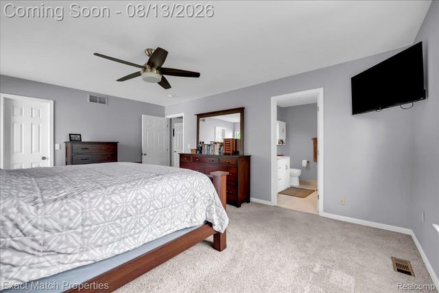 1633 Four Seasons Drive, Hartland Township, MI 48843