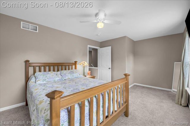 1633 Four Seasons Drive, Hartland Township, MI 48843