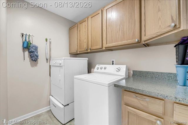 1633 Four Seasons Drive, Hartland Township, MI 48843