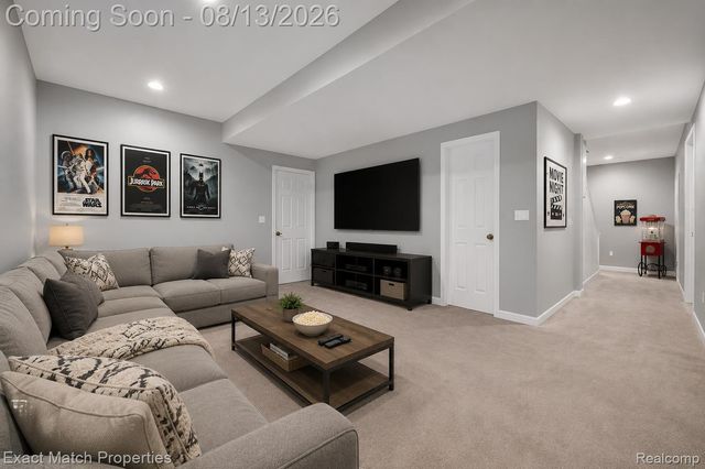 1633 Four Seasons Drive, Hartland Township, MI 48843