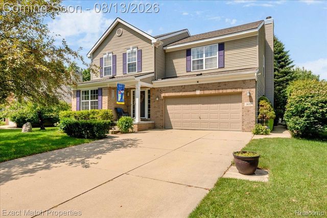 1633 Four Seasons Drive, Hartland Township, MI 48843