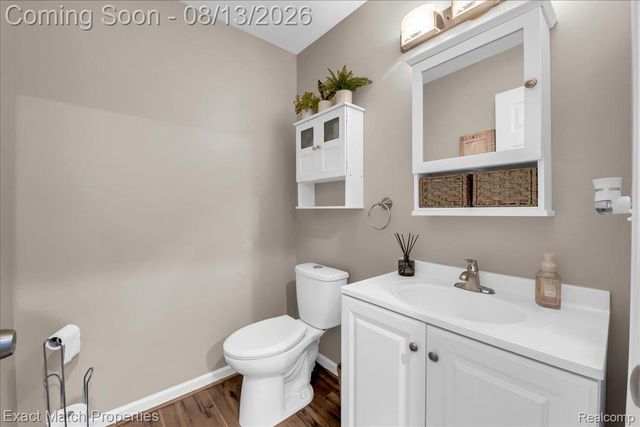 1633 Four Seasons Drive, Hartland Township, MI 48843