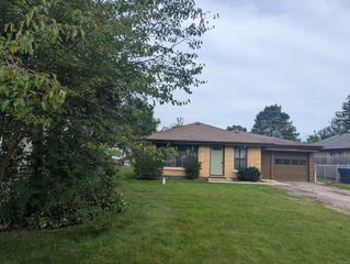 39180 N Petite Terrace, Lake Villa, IL 60046