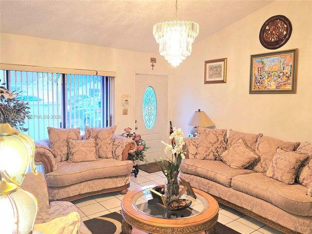 20317 NW 33rd Ave, Miami Gardens, FL 33056