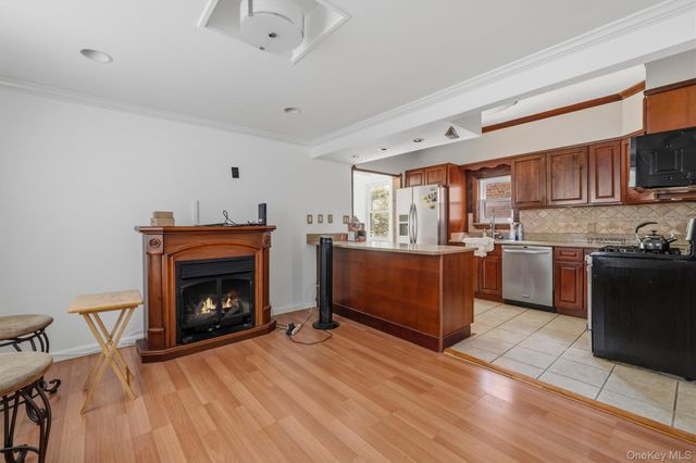 2400 Morgan Avenue, Bronx, NY 10469