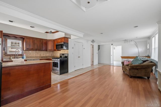 2400 Morgan Avenue, Bronx, NY 10469