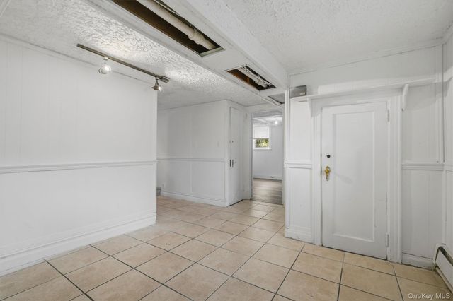 2400 Morgan Avenue, Bronx, NY 10469