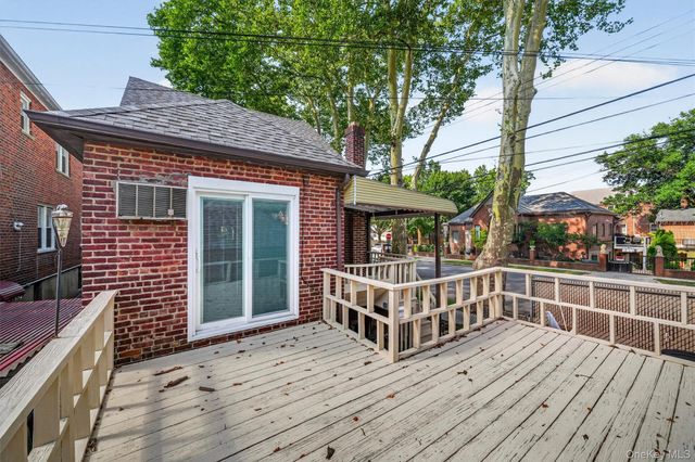 2400 Morgan Avenue, Bronx, NY 10469