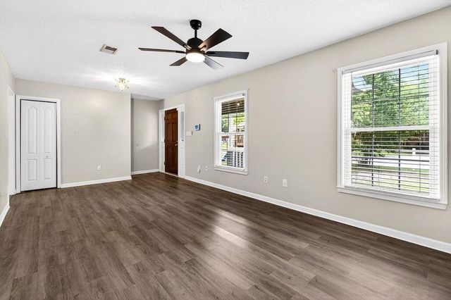 105 Pebble Dr., Myrtle Beach, SC 29588