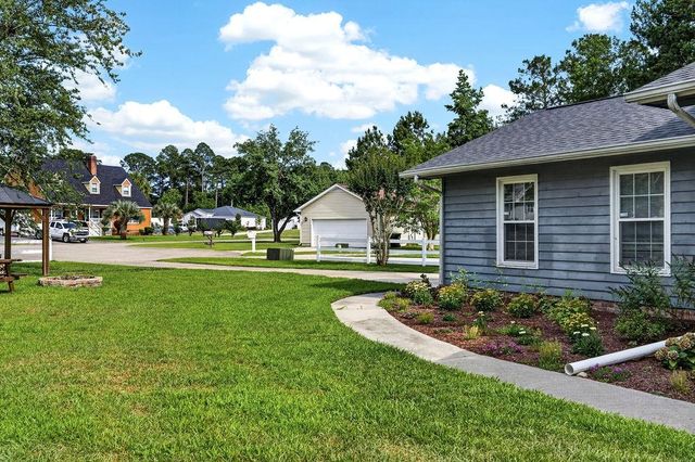 105 Pebble Dr., Myrtle Beach, SC 29588