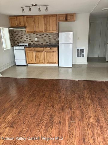 434 Warren Street, Hudson, NY 12534