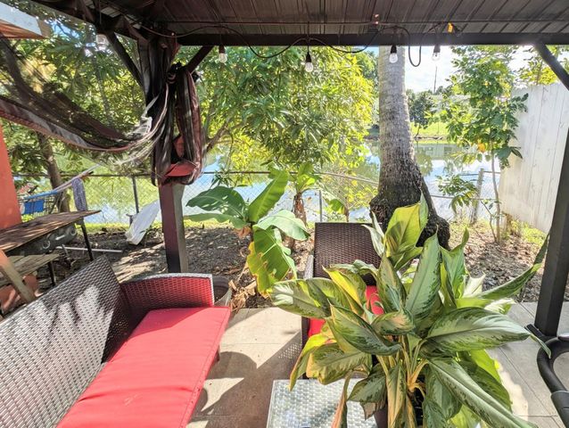 2534 NW 73rd Ave, Sunrise, FL 33313