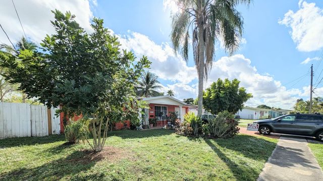 2534 NW 73rd Ave, Sunrise, FL 33313