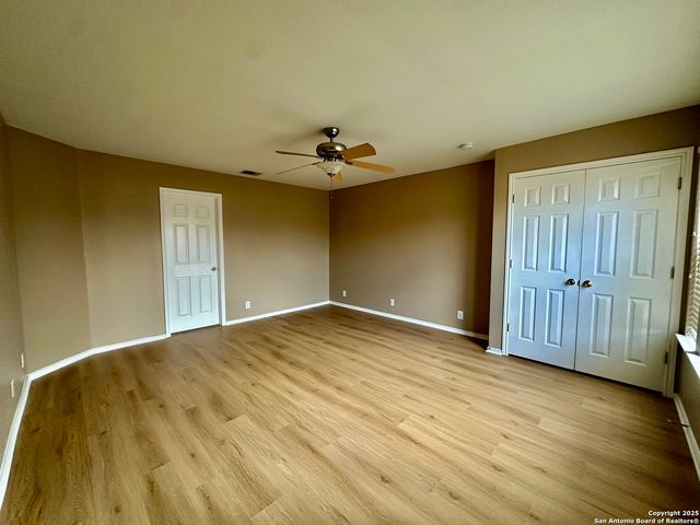 13722 Riverbank Pass, Helotes, TX 78023
