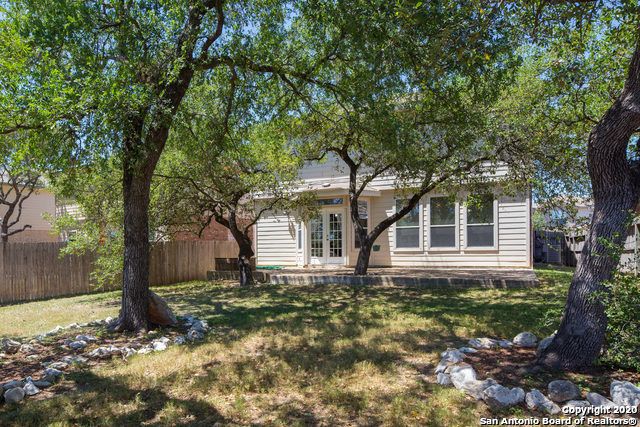 13722 Riverbank Pass, Helotes, TX 78023