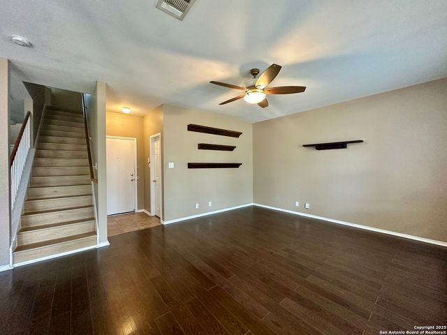 13722 Riverbank Pass, Helotes, TX 78023