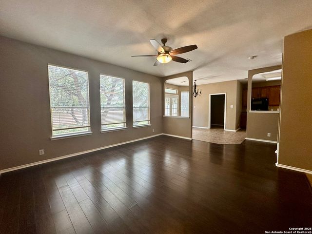 13722 Riverbank Pass, Helotes, TX 78023