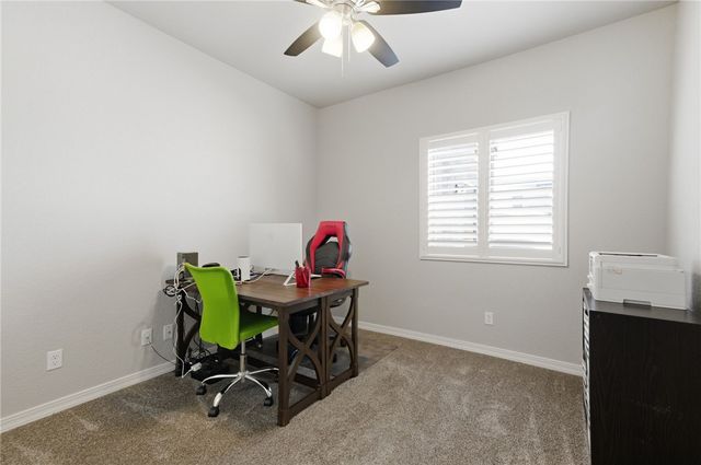 4686 E Old West Road, Kingman, AZ 86401