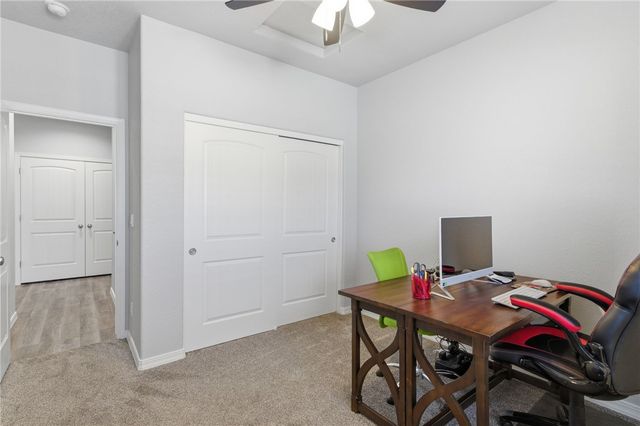 4686 E Old West Road, Kingman, AZ 86401