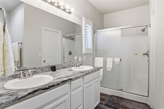 4686 E Old West Road, Kingman, AZ 86401