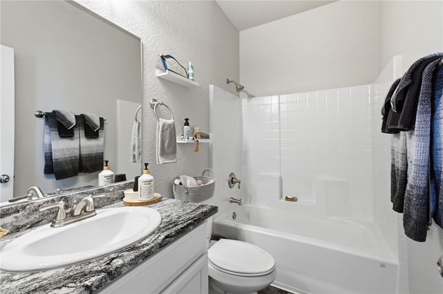 4686 E Old West Road, Kingman, AZ 86401