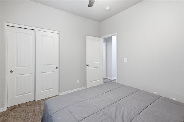 4686 E Old West Road, Kingman, AZ 86401