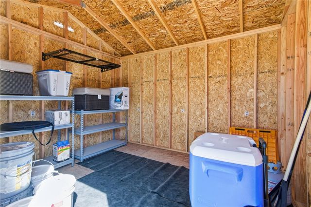 4686 E Old West Road, Kingman, AZ 86401