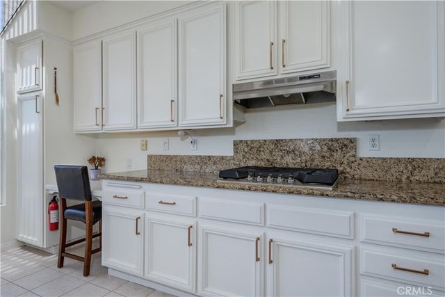 1011 S Mountcrest Court, Anaheim, CA 92808