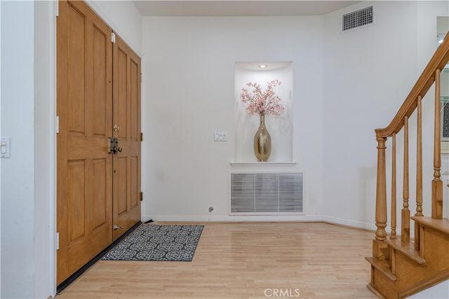 1011 S Mountcrest Court, Anaheim, CA 92808