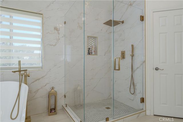 1011 S Mountcrest Court, Anaheim, CA 92808