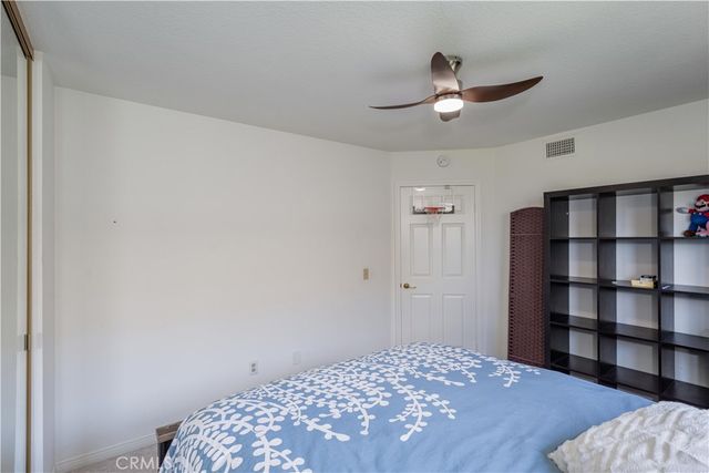 1011 S Mountcrest Court, Anaheim, CA 92808
