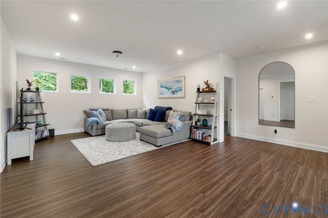 9254 Moldova Rd, Chesterfield, VA 23832