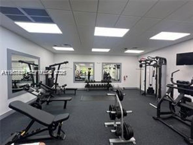 17021 N Bay Rd 124, Sunny Isles Beach, FL 33160
